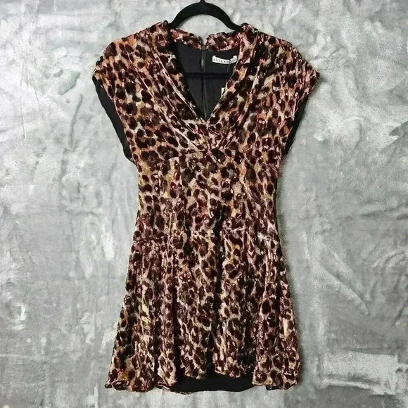 alice + olivia dress Womens 4 leopard burnout mini silk blend NWT - Picture 1 of 6